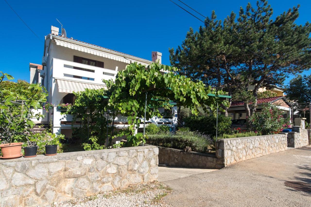 Apartmani Anita Punat Exterior foto