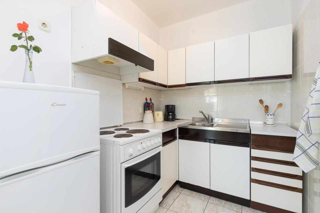 Apartmani Anita Punat Exterior foto
