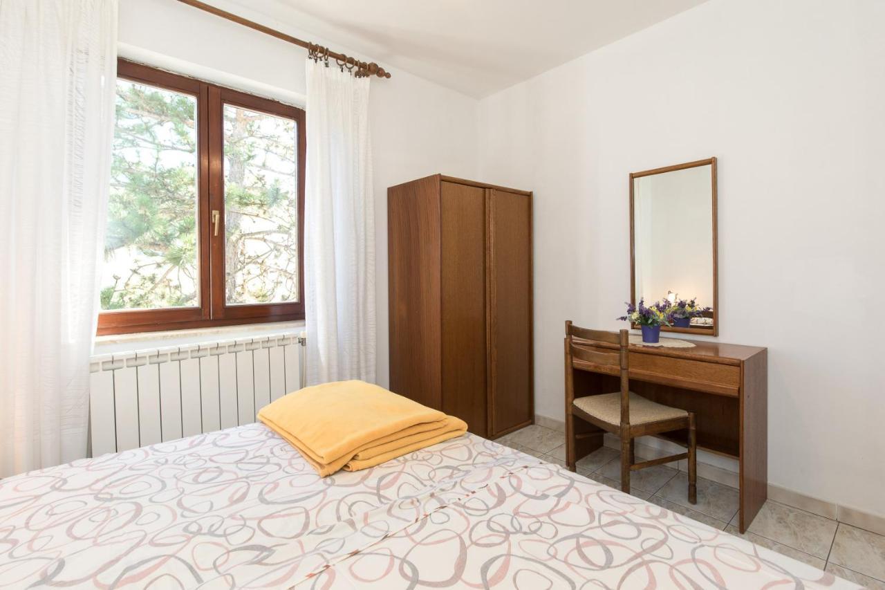 Apartmani Anita Punat Exterior foto