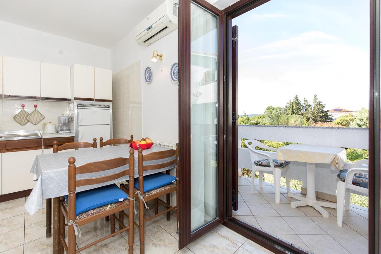 Apartmani Anita Punat Exterior foto